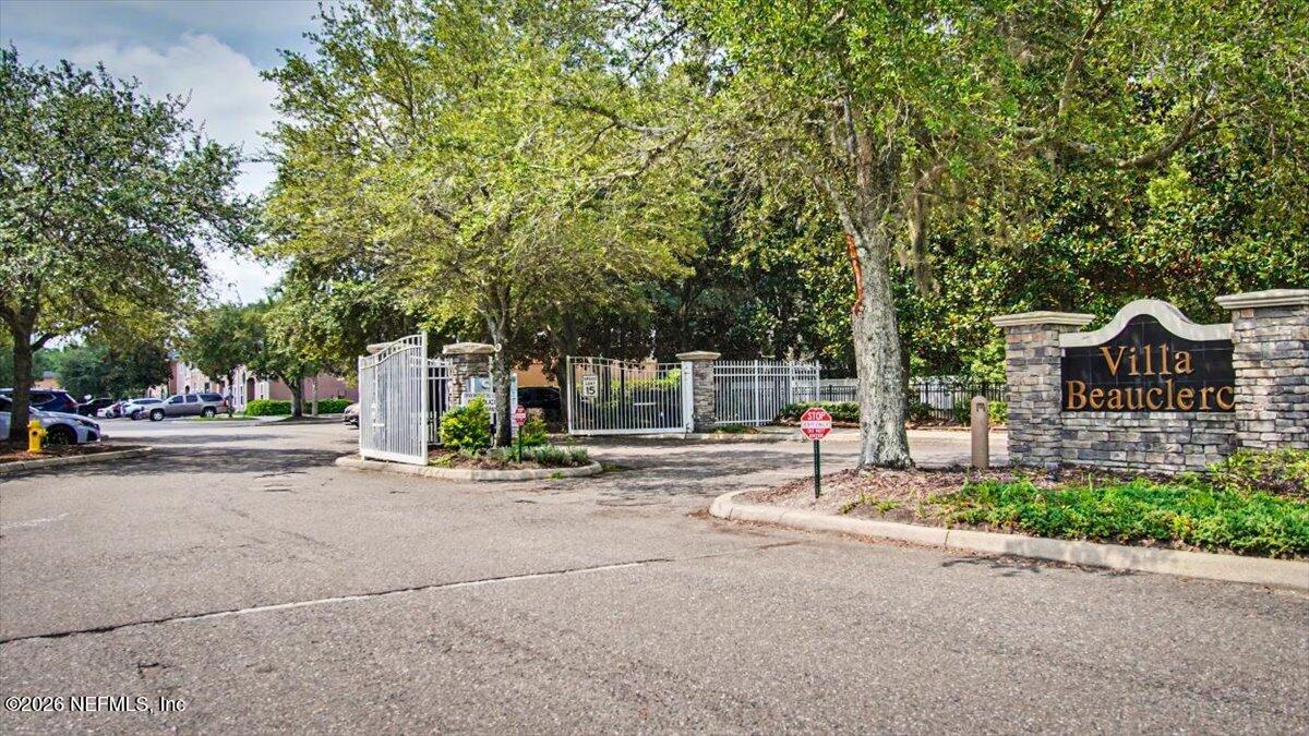 9670 AMARANTE Circle 7