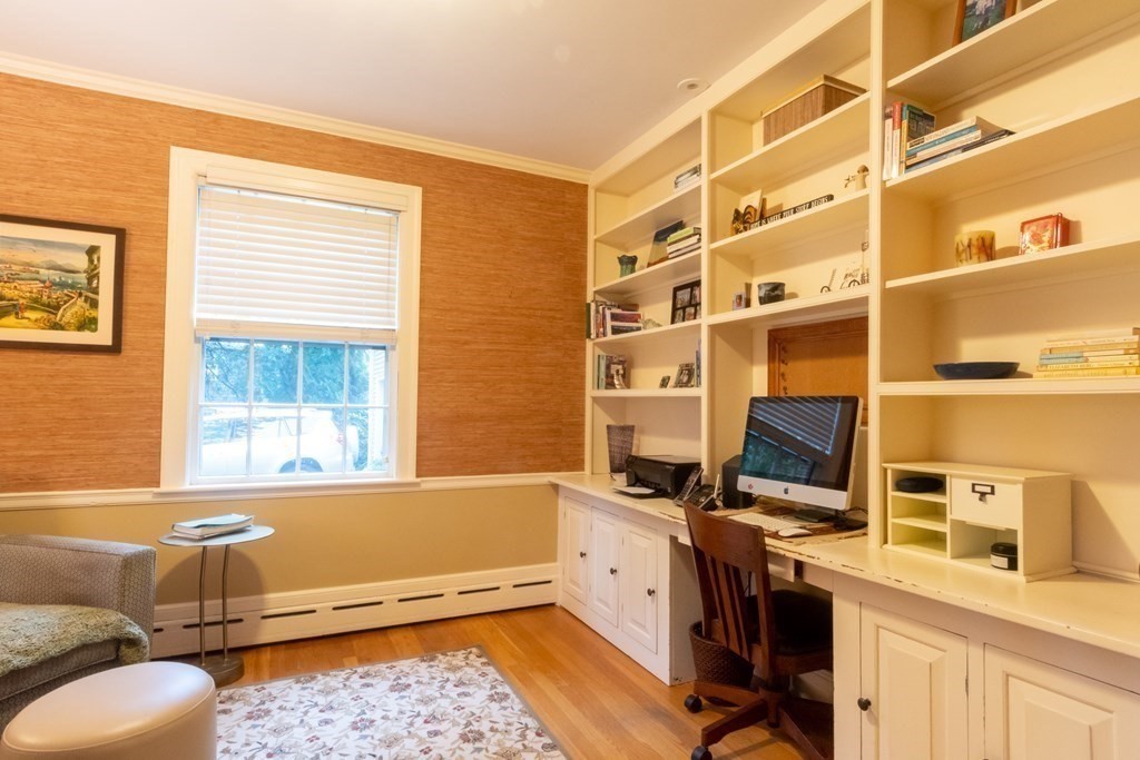 609 High Rock Street