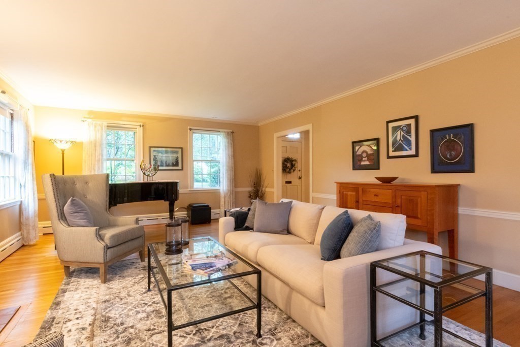 609 High Rock Street