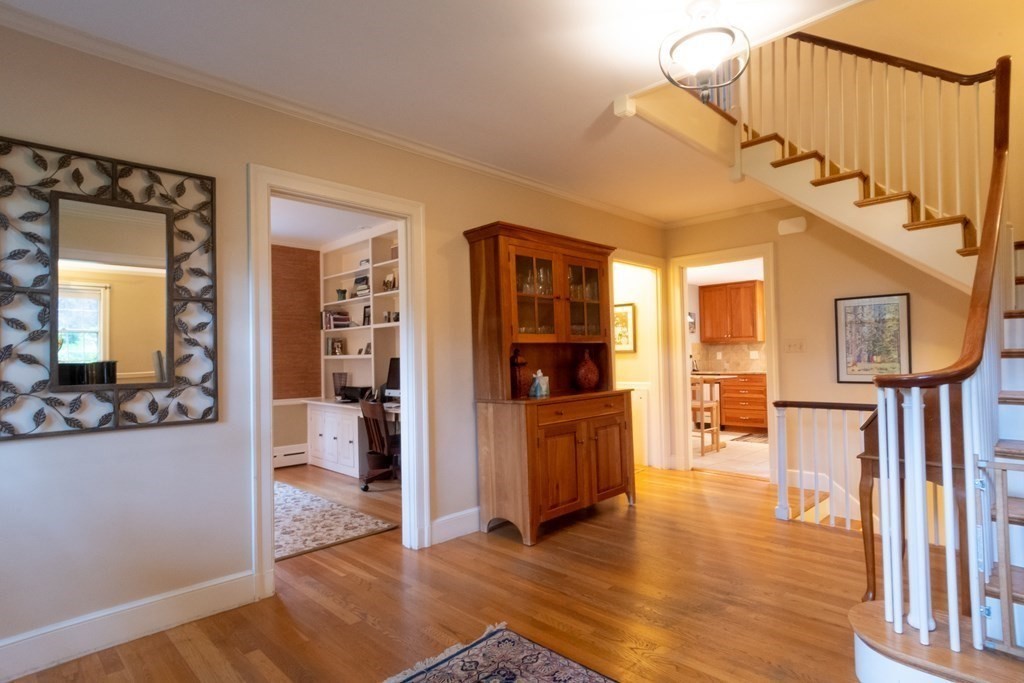 609 High Rock Street