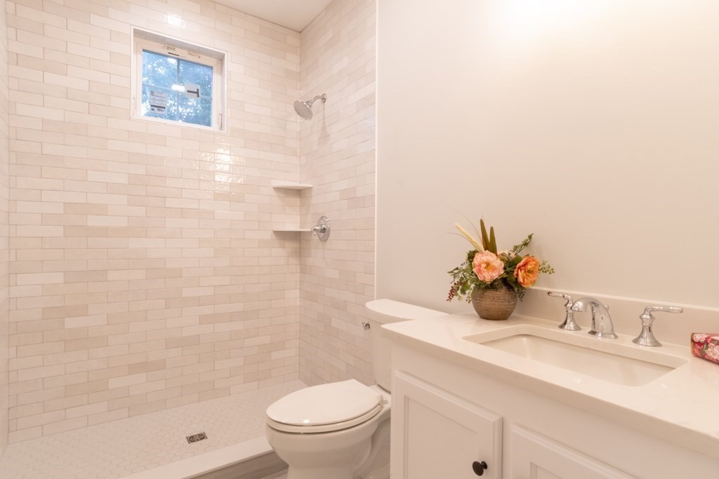 248 Hunnewell Street