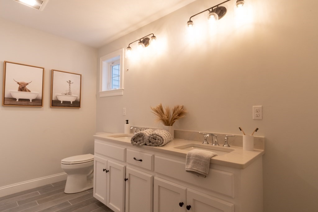 248 Hunnewell Street