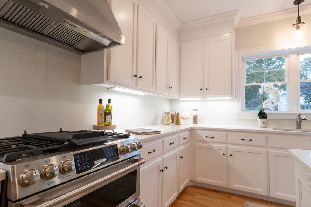 248 Hunnewell Street