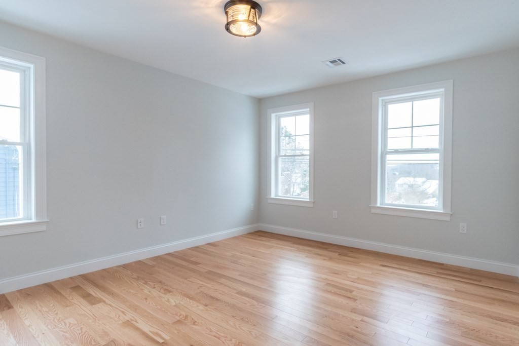 246 Hunnewell Street # 1