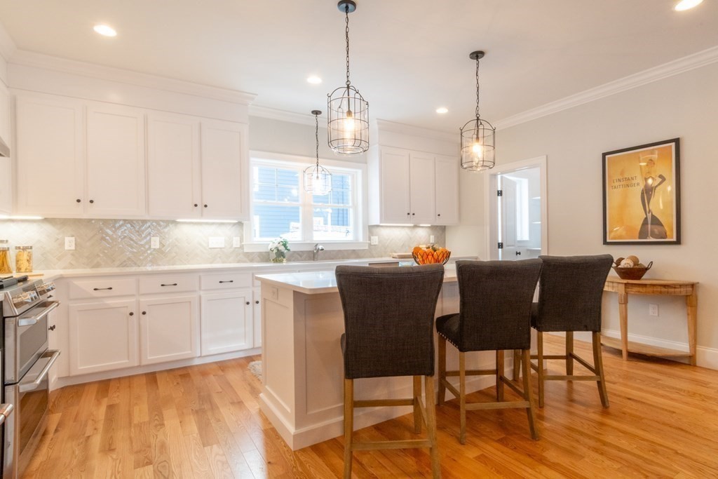 246 Hunnewell Street # 1