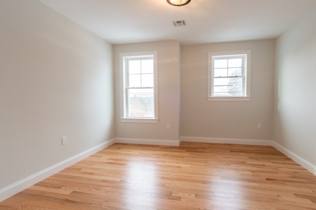 246 Hunnewell Street # 1