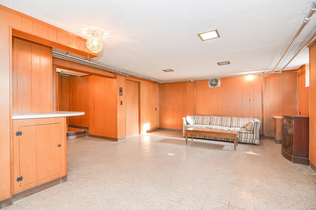 277 Brookline Street