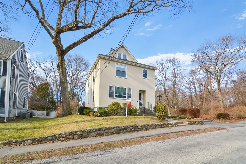 277 Brookline Street