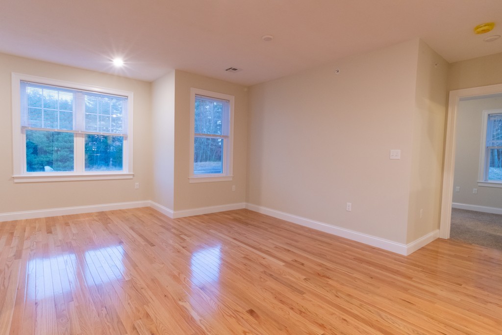 80 North Meadows Road # 201