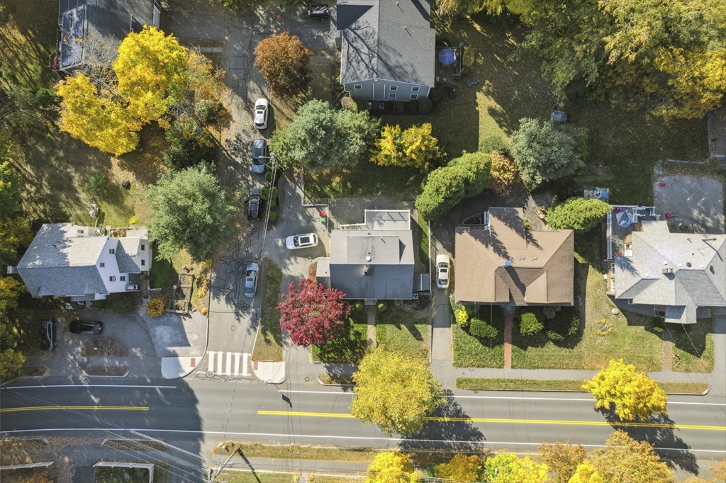 518 Great Plain Avenue # 518