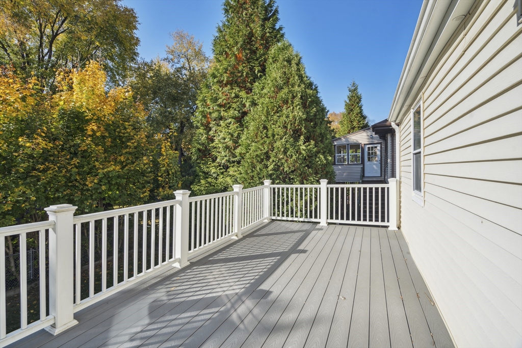 518 Great Plain Avenue # 518