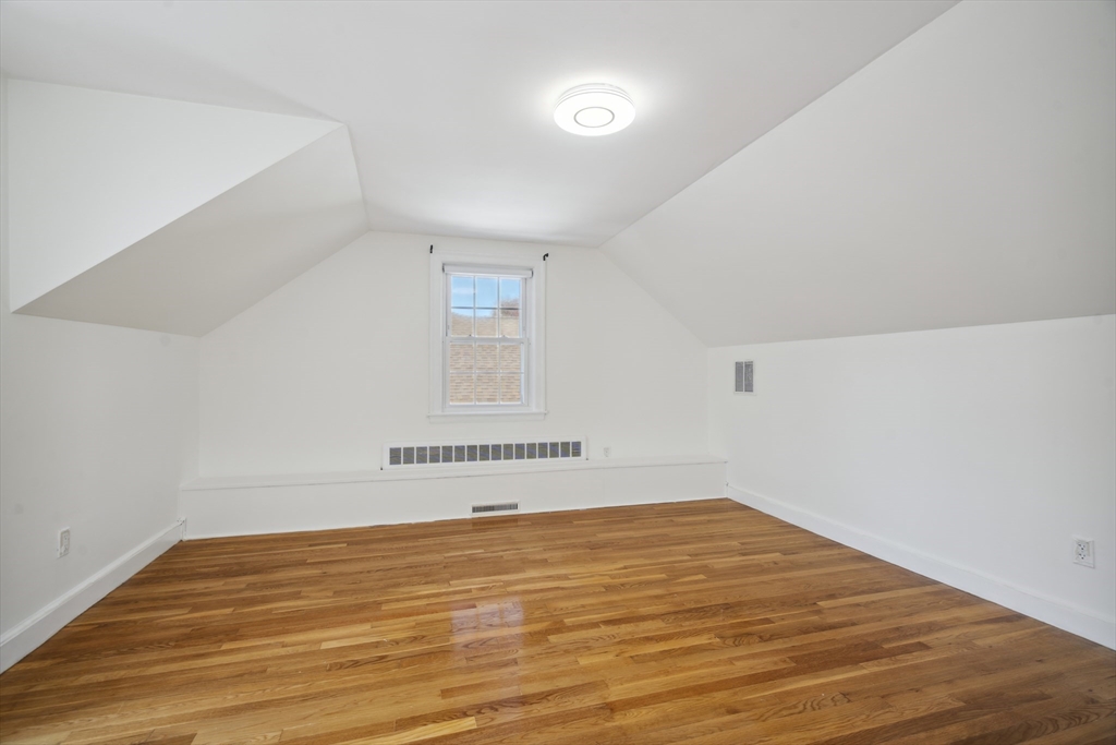 518 Great Plain Avenue # 518