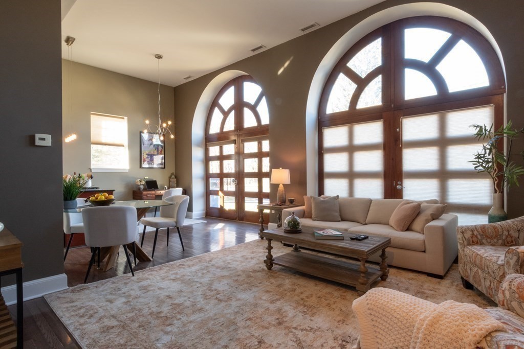 182 Walnut Street # 1