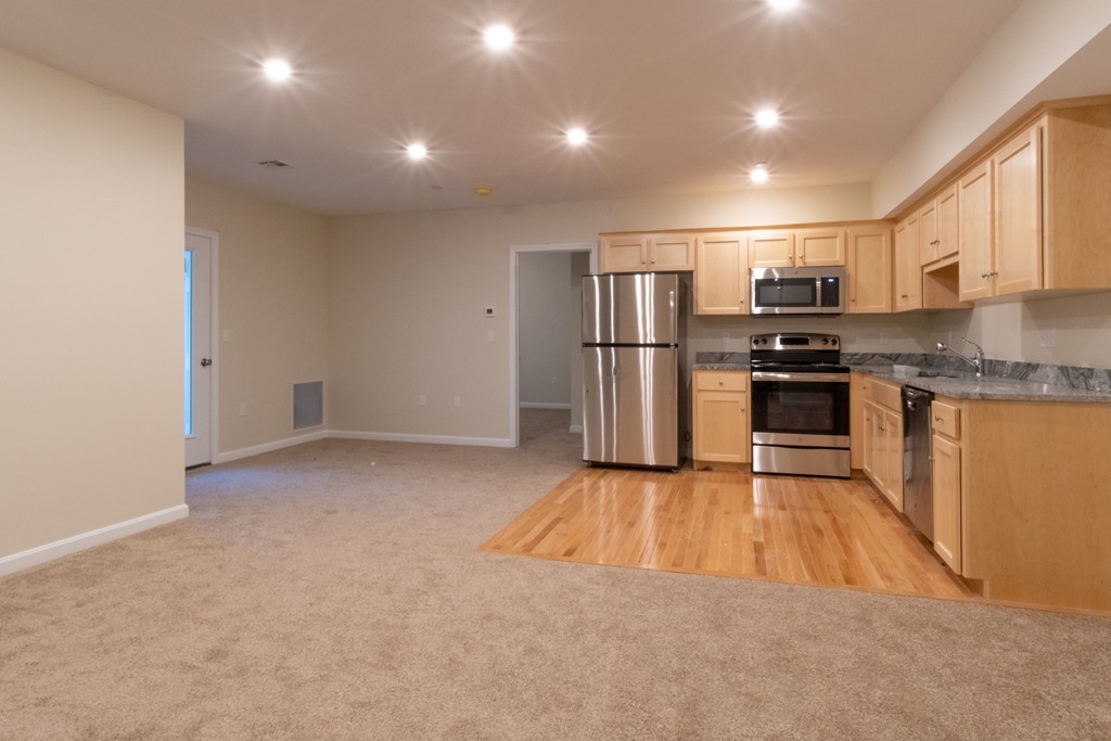 80 North Meadows Road # 205