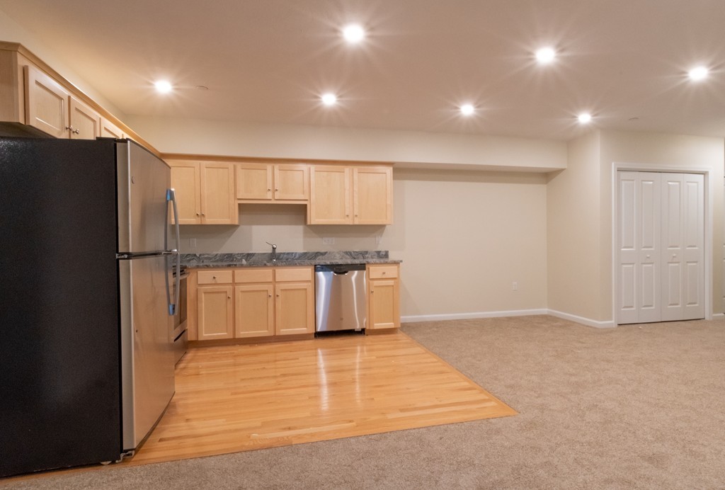 80 North Meadows Road # 205