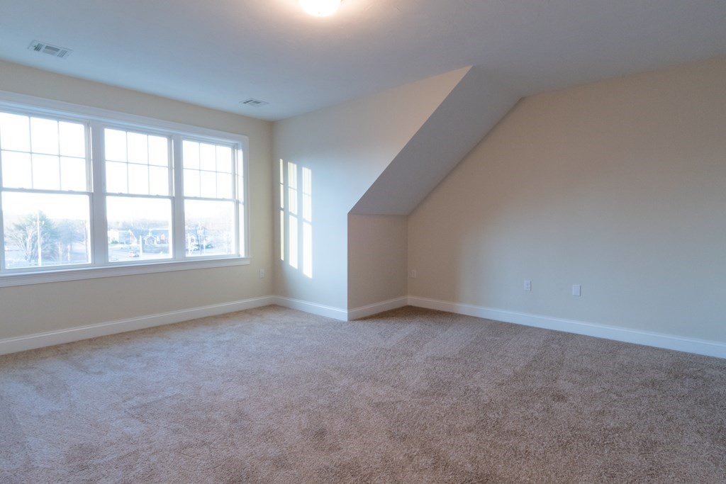 80 North Meadows Road # 302