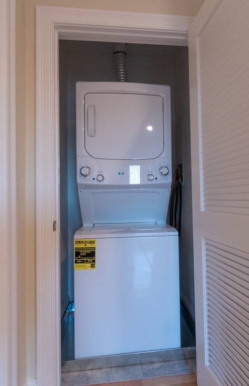 80 North Meadows Road # 302