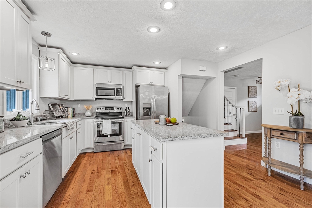 2332 Washington Street