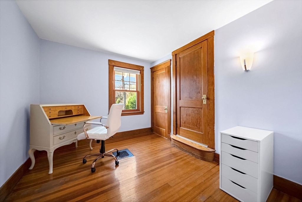 461 High Rock Street