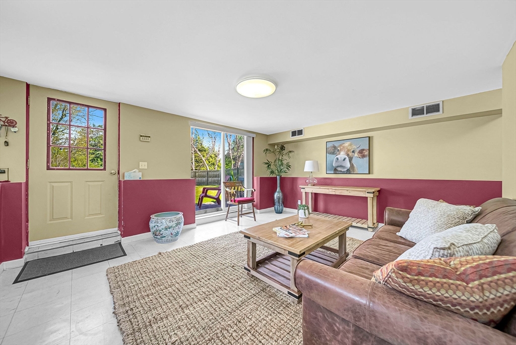 461 High Rock Street