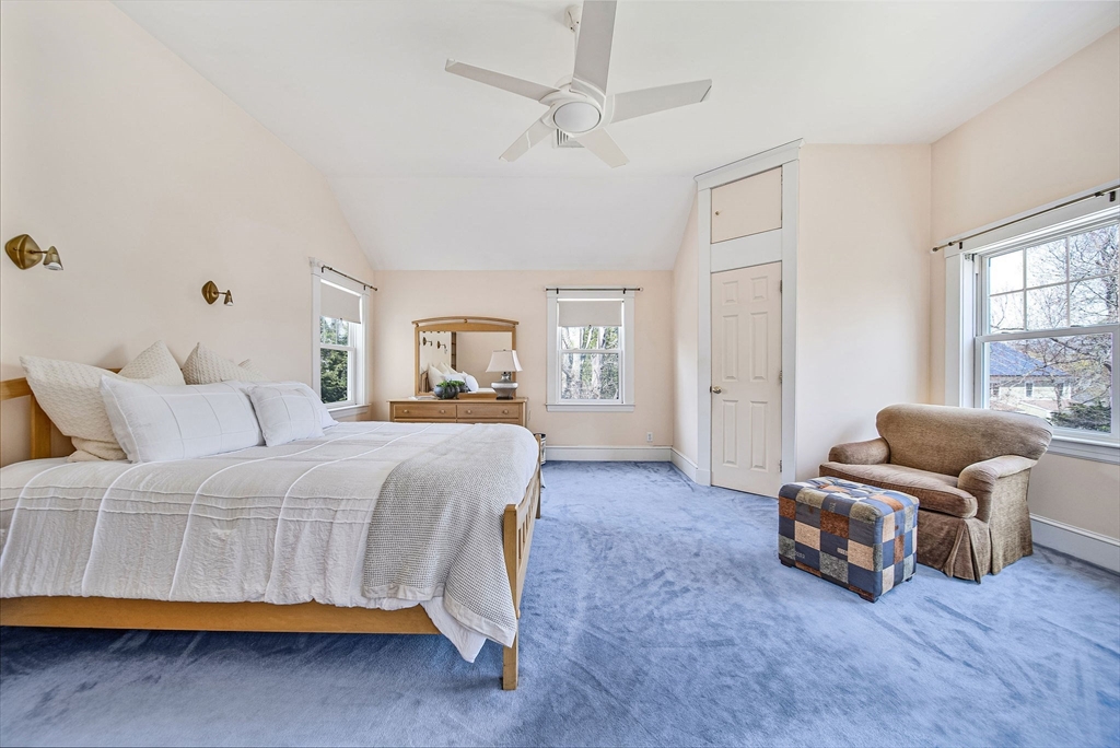 461 High Rock Street