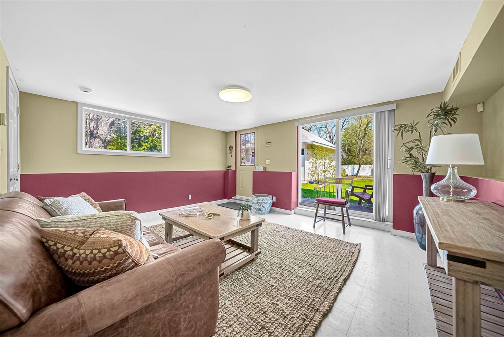 461 High Rock Street