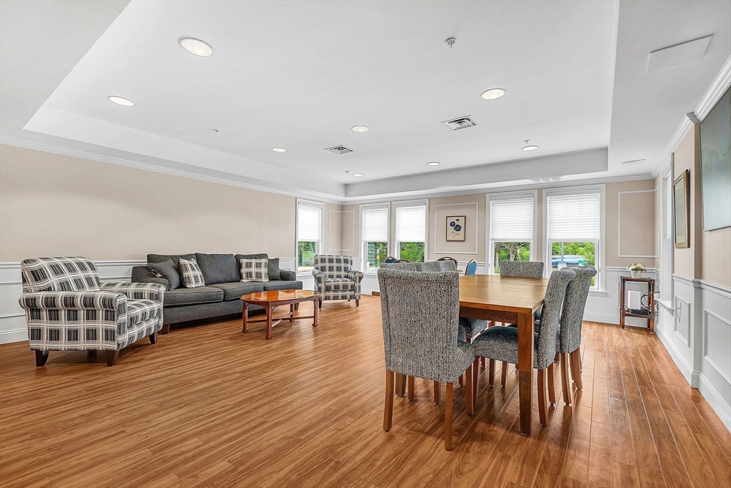 43 Kendall Avenue # G03