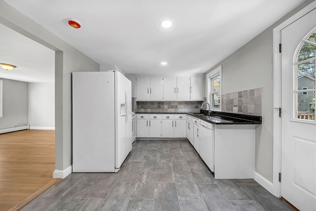 10 Glen Gary Road # 1