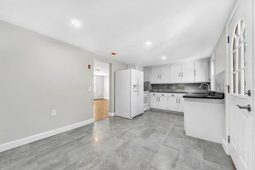 10 Glen Gary Road # 1