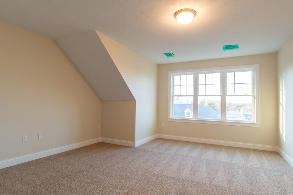 80 North Meadows Road # 304