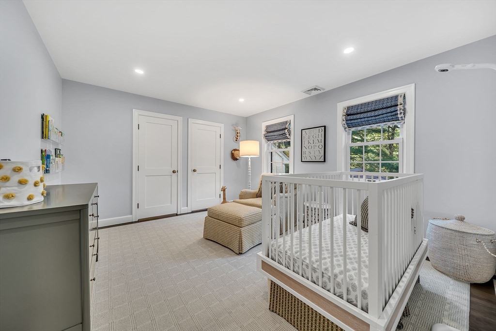 26 Edmunds Road, Wellesley