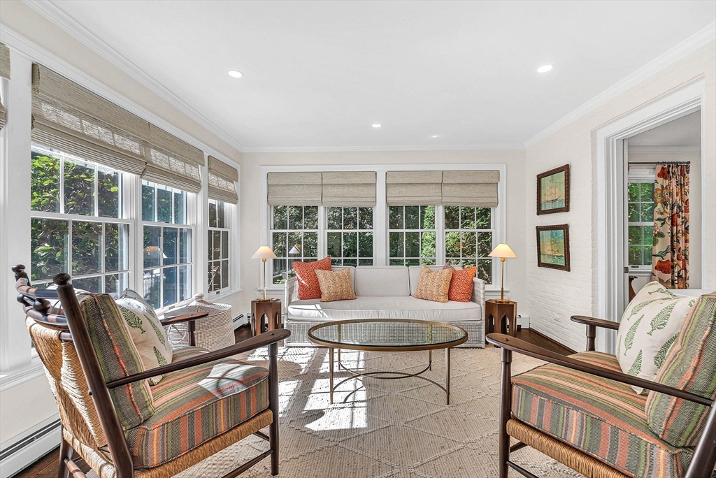 26 Edmunds Road, Wellesley