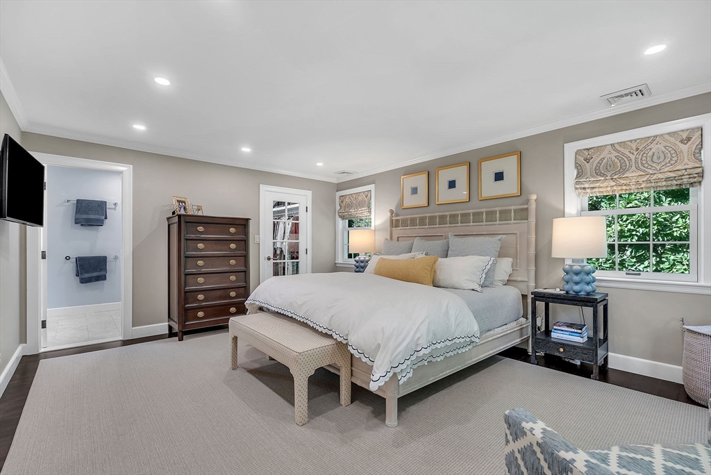 26 Edmunds Road, Wellesley