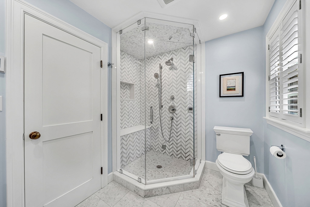 26 Edmunds Road, Wellesley