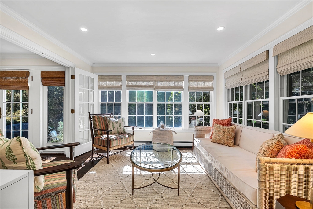 26 Edmunds Road, Wellesley