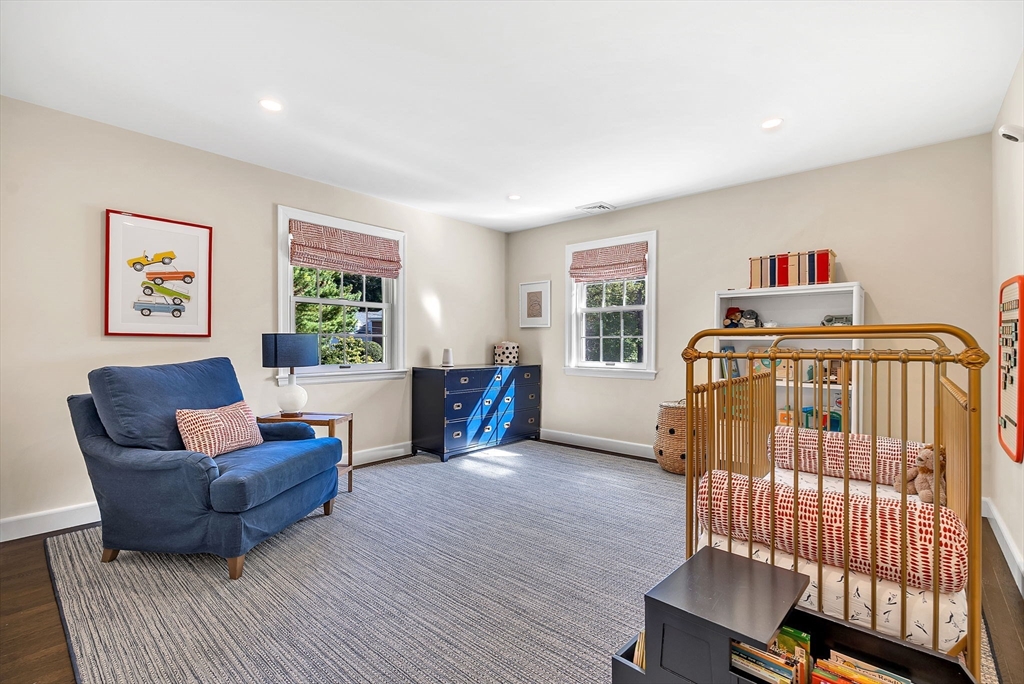 26 Edmunds Road, Wellesley