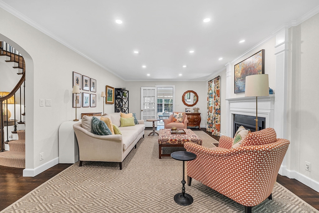 26 Edmunds Road, Wellesley