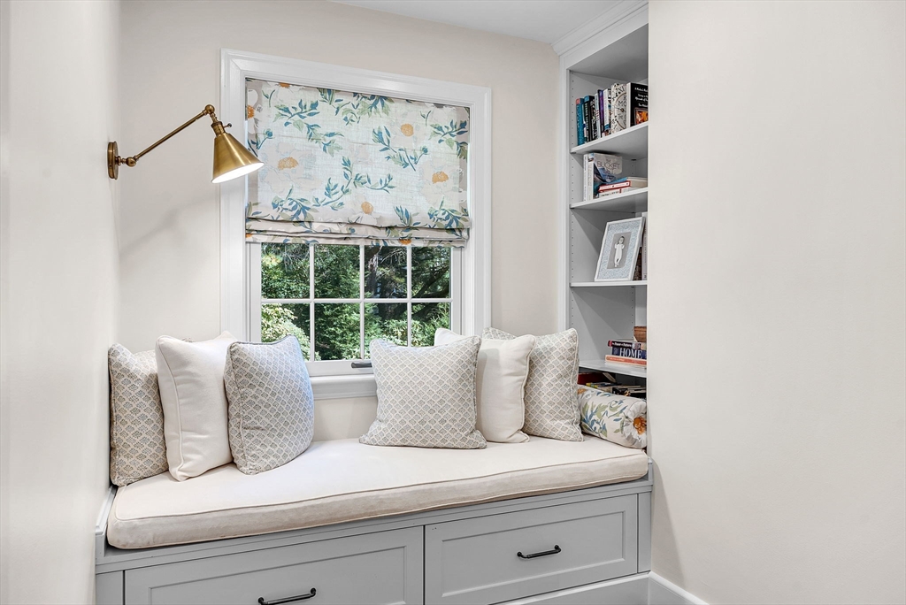 26 Edmunds Road, Wellesley