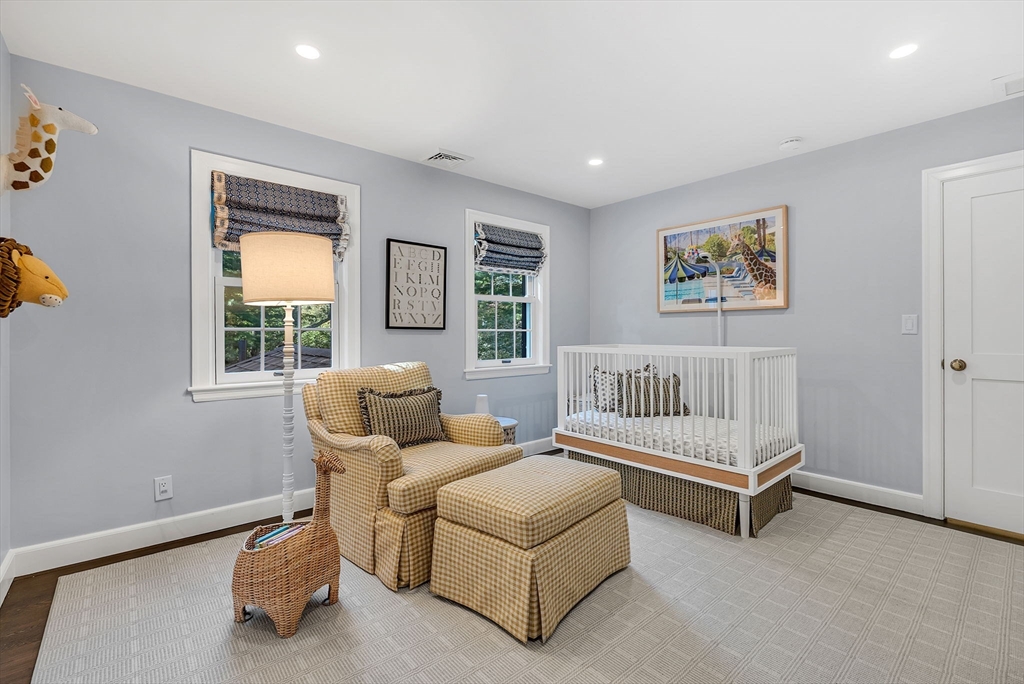 26 Edmunds Road, Wellesley