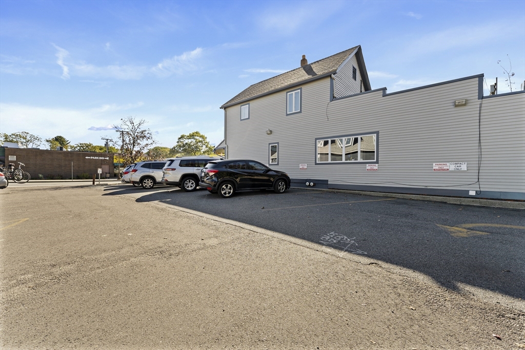 329-331 Chestnut Street