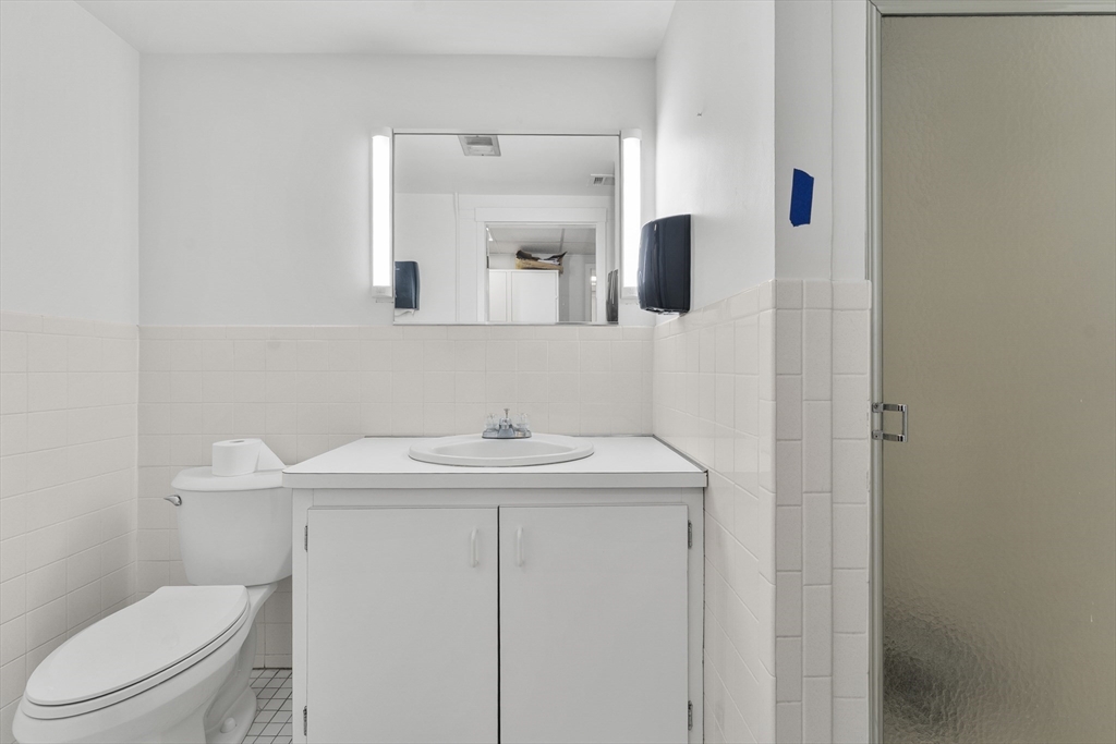 329-331 Chestnut Street