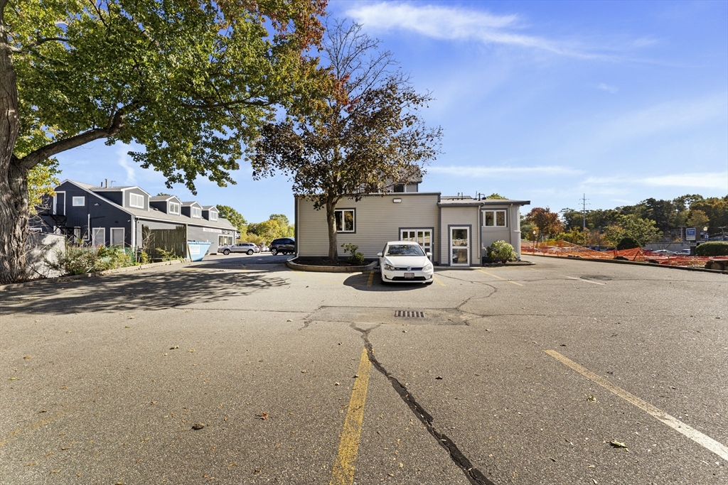 329-331 Chestnut Street