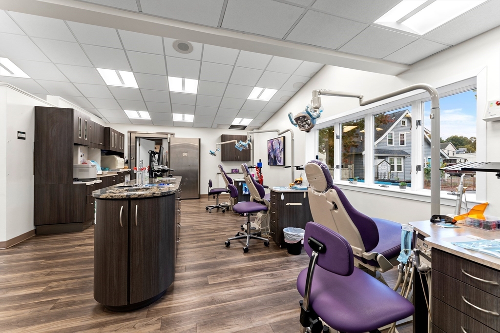 329-331 Chestnut Street