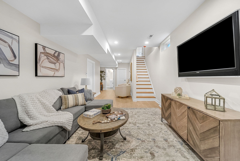 73 Maple Street # 73