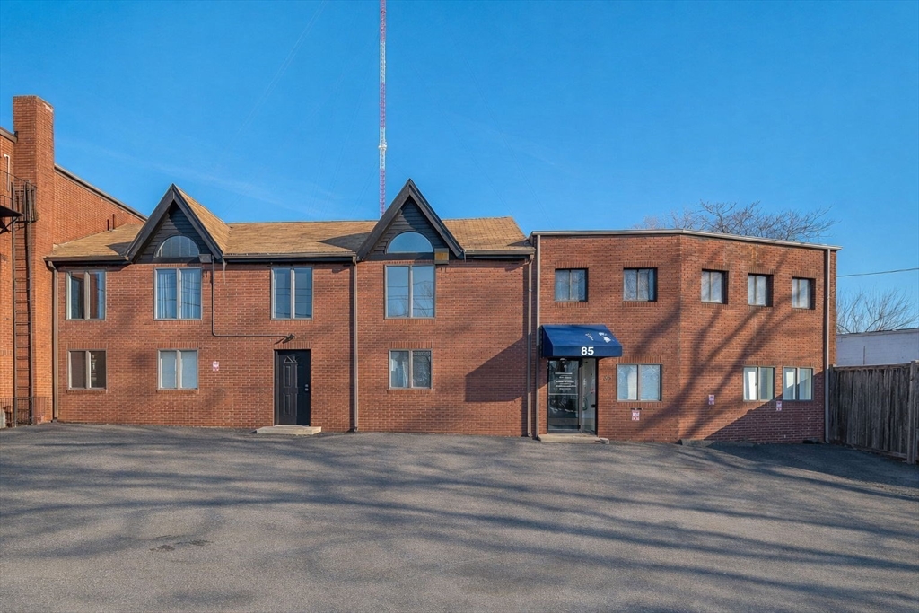 85 Franklin Street # 3