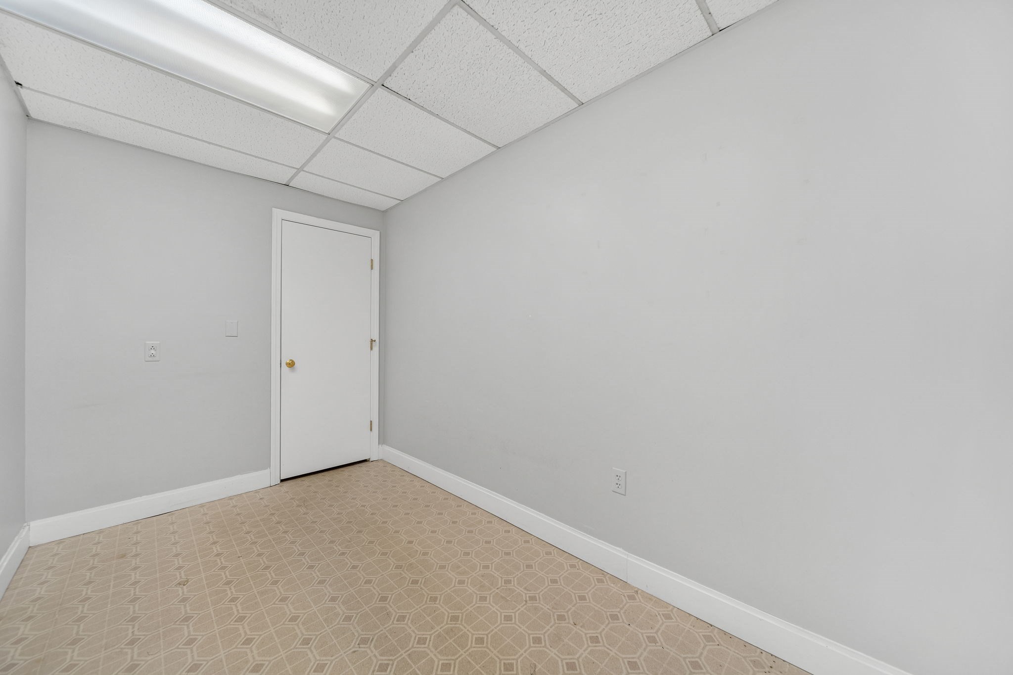 85 Franklin Street # 3