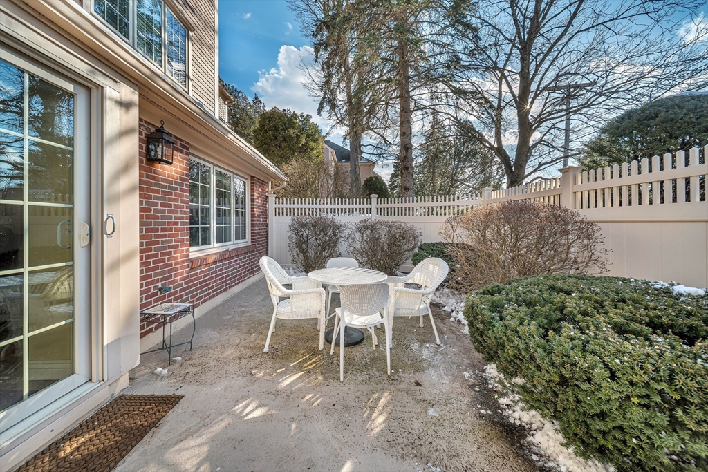 19 Highland Court # 19