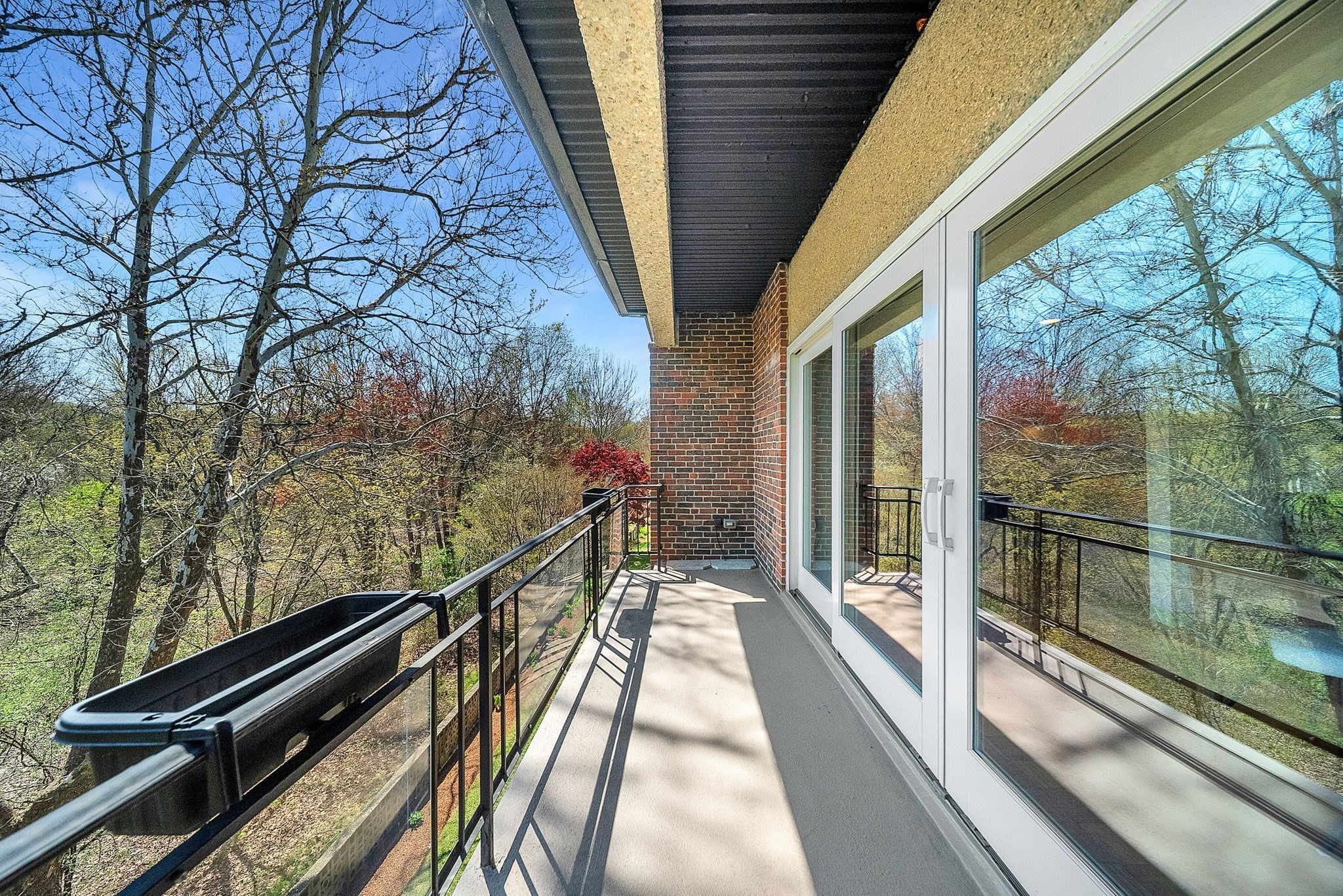 1210 Greendale Avenue # 338