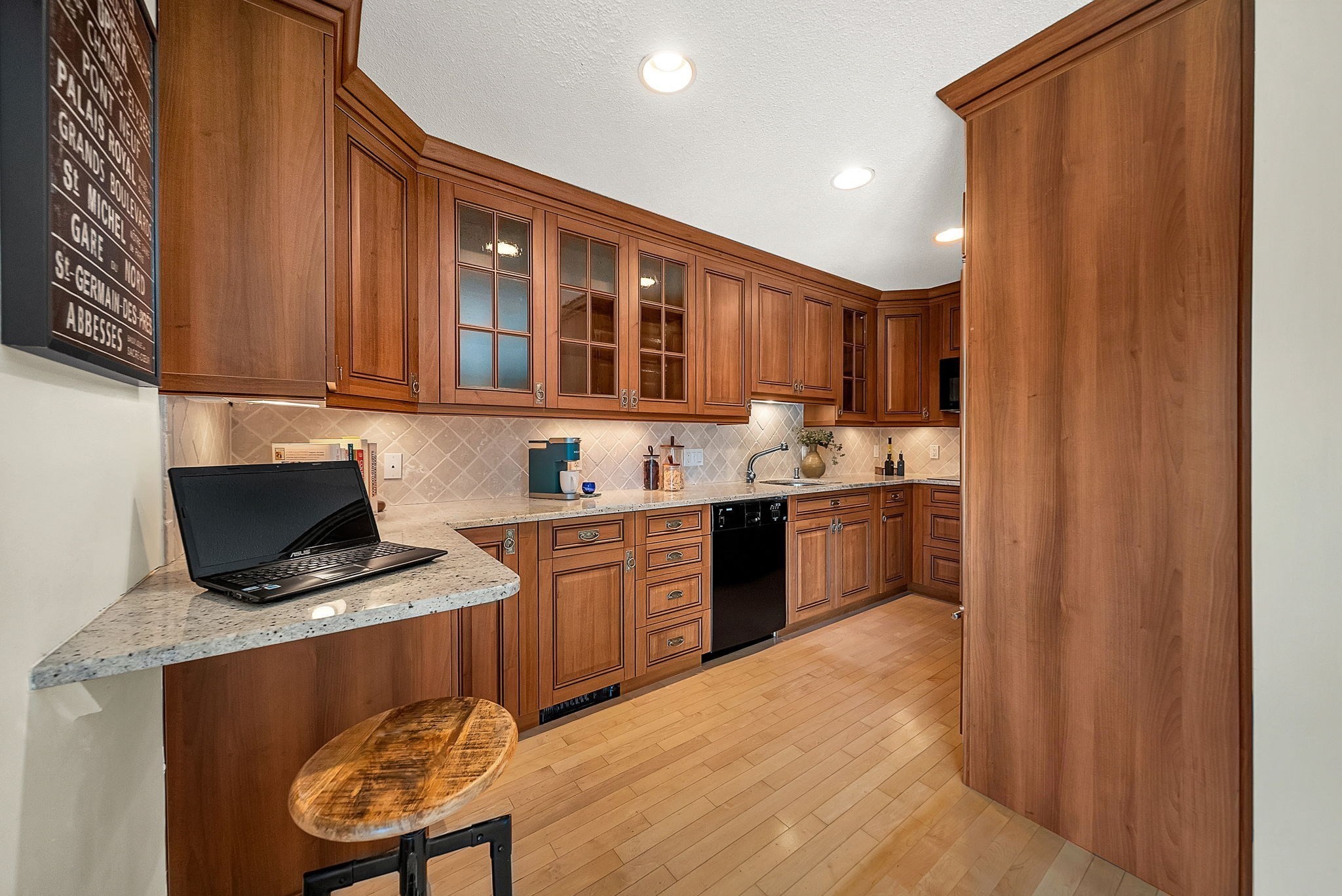 1210 Greendale Avenue # 338