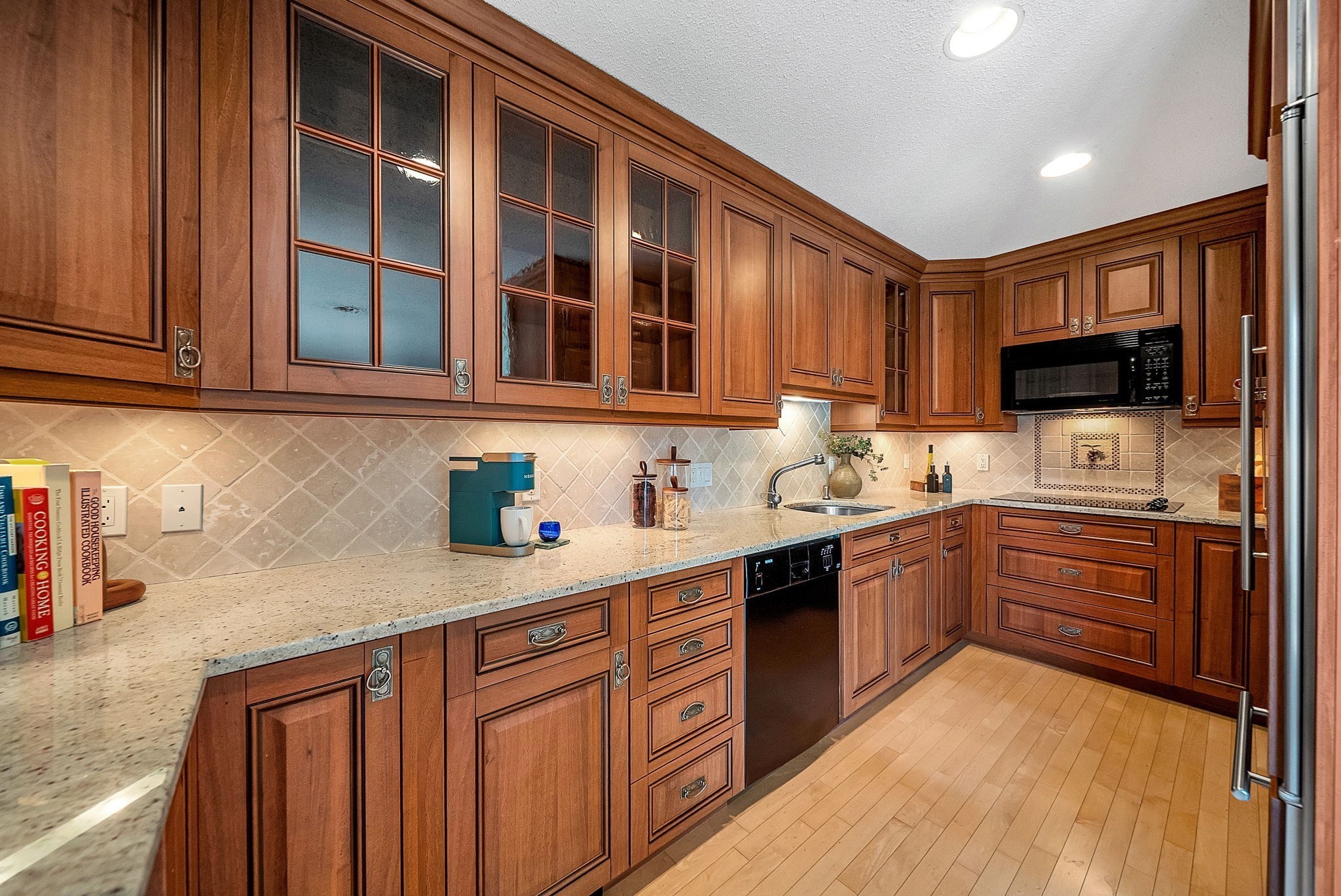 1210 Greendale Avenue # 338